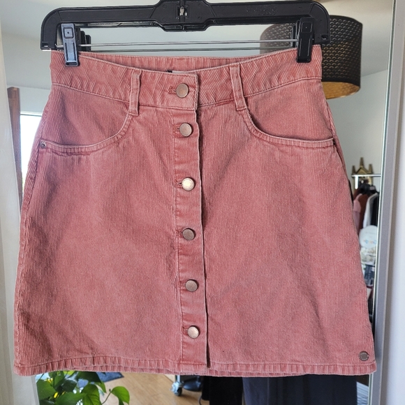 Sold EUC ROXY Pink Corduroy skirt sz S - Picture 2 of 6
